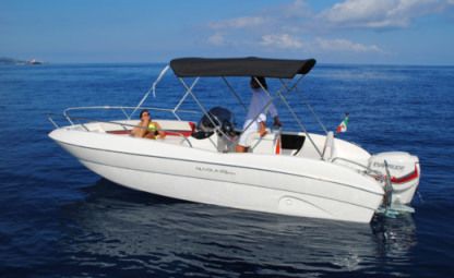 Charter Motorboat Trimarchi 5.7 Tropea