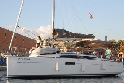 Rental Sailboat Sun Odyssey 349 Palma de Mallorca