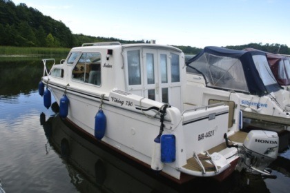 Discover Müritz in your Viking 750 Sedan houseboa