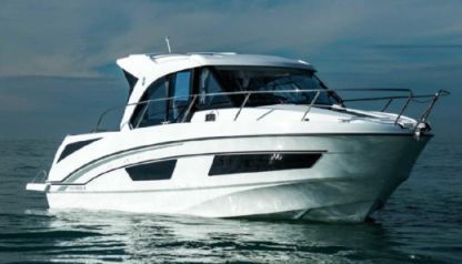 Charter Motorboat Antares 9 Ajaccio