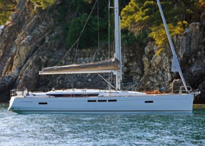 Charter Sailboat Janneau Sun Odyssey 519 Tropea