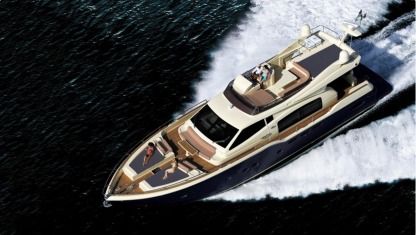 Location Bateau à moteur Ferretti Altura 690 Antibes