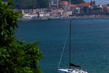 Sail Sebastian. Fast cruising tours. Pogo 36.