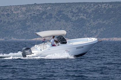 Hire Motorboat Ayros XC22 Krk