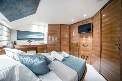 AICON 68 with platform