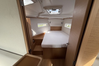 Hyra båt Segelbåt Jeanneau Sun Odyssey 380 Makkum