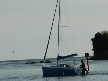 Location Voilier Beneteau First 210 Guidel