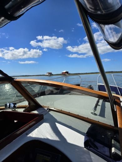 Motorboat BEACHER 8.40 Boat design plan