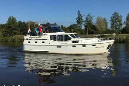 Charter Houseboat Aqualine 42 AK Heerenveen