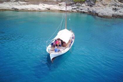 Ενοικίαση Μηχανοκίνητο σκάφος Tradtional Greek Kaiki Boat Πόρτο Χέλι