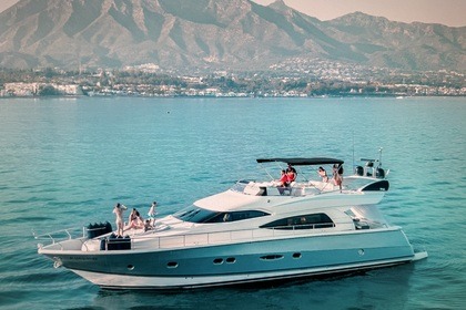 Hire Motor yacht Nuvari Nuvari 64 dominator Marbella