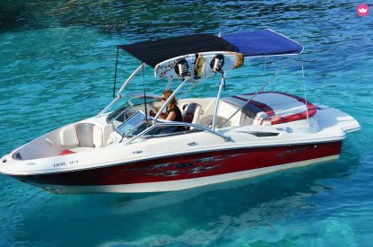 Charter Motorboat Sea Ray 195 Paxi