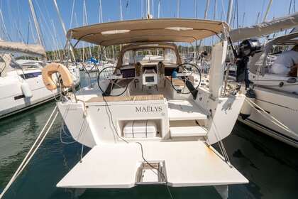 Noleggio Barca a vela Dufour Yachts Dufour 430 GL Saint-Mandrier-sur-Mer