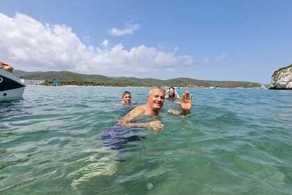 Tour in barca a Vieste con sosta bagno