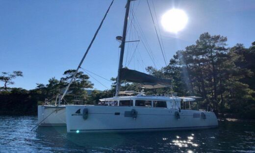 Lagoon 450F