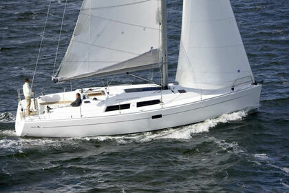 Charter Sailboat HANSE 400 Toulon