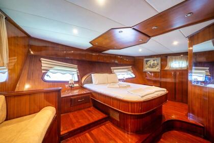 Gulet with 6 cabins