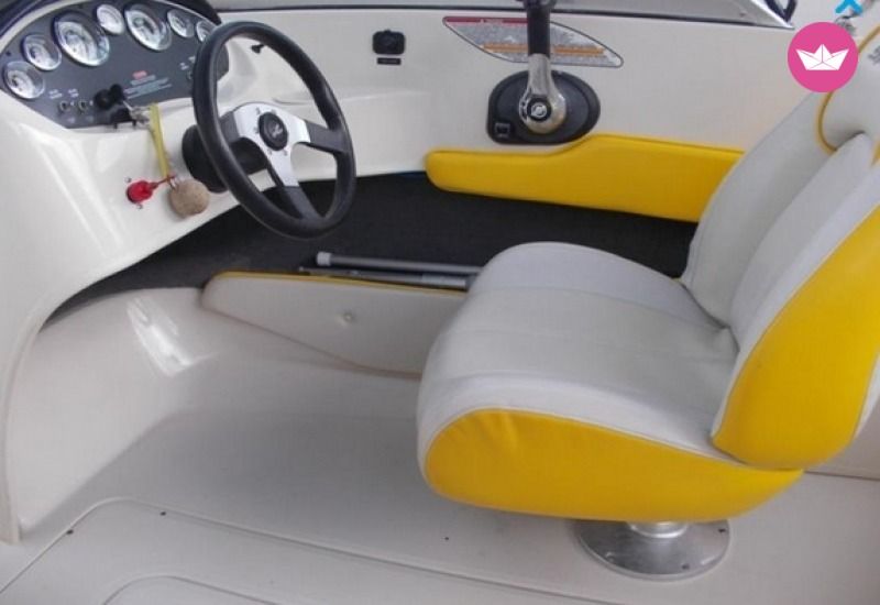 Charter Motorboat Sea Ray 175 Sport Tribunj