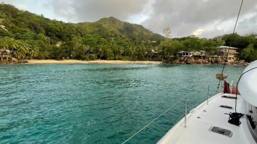 Mahé Catamaran Fountaine-Pajot Lipari 41 alt tag text