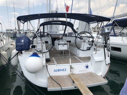 Rental Sailboat Jeanneau Sun Odyssey 479 Elliniko