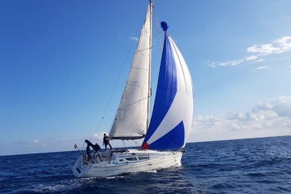 Alquiler Velero Jeanneau Sun Odyssey 35 Garrucha