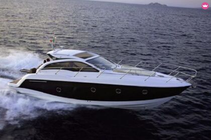 Charter Motorboat Sessa Marine C38 Six-Fours-les-Plages