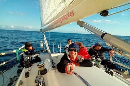 Miete Segelboot J-Boats J35 Badalona