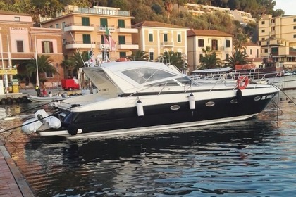 Charter Motorboat ILVER 39 Mirable La Spezia