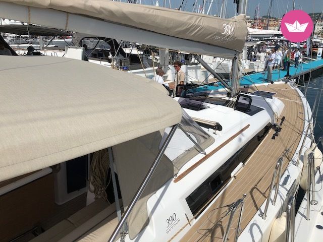 Charter sailboat in Ajaccio  