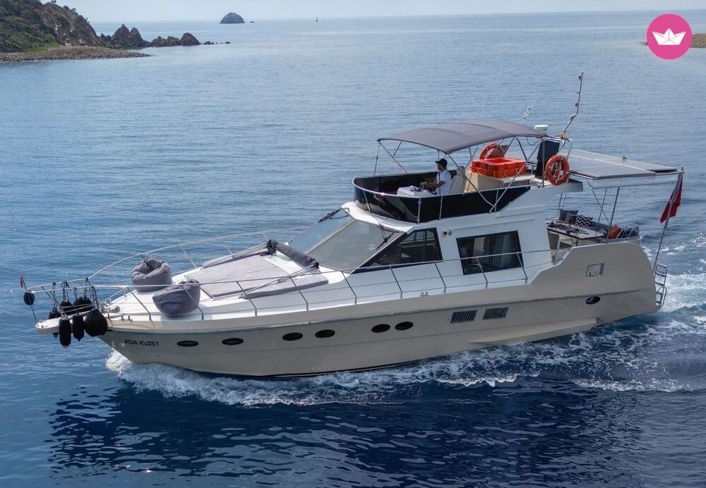 Yacht Custom built Motor yacht Flybridge 750cv