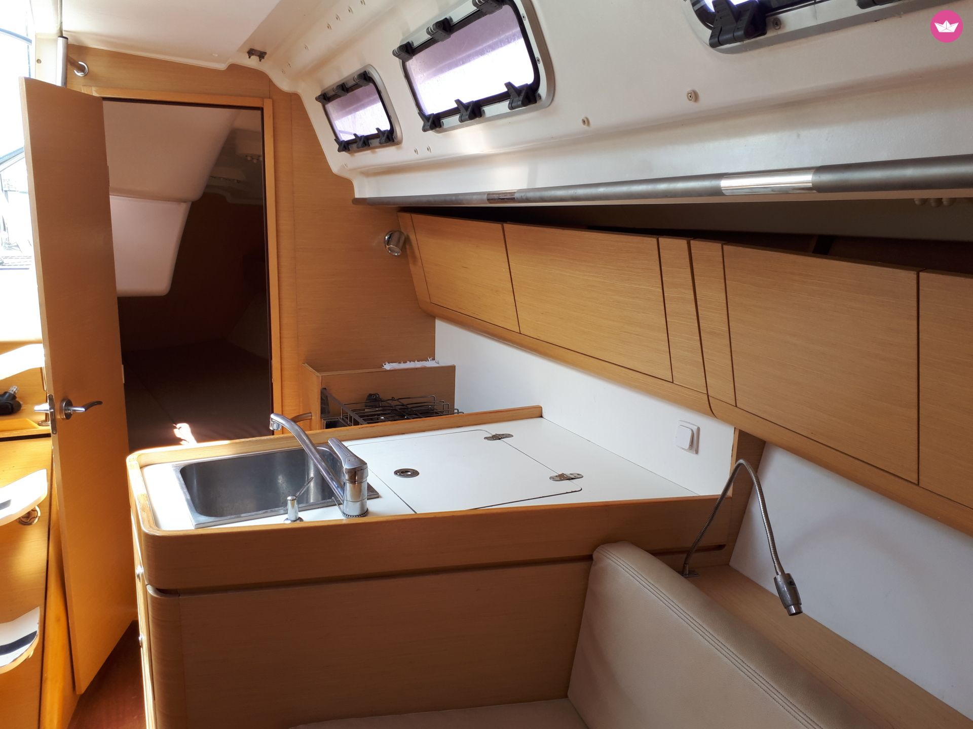 Sailboat Beneteau First 40  