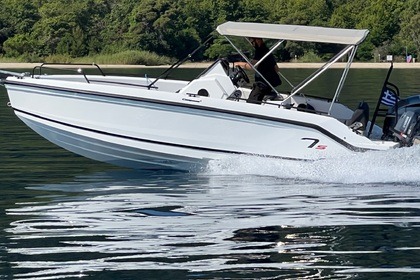 Ultra modern speedboat 250hp