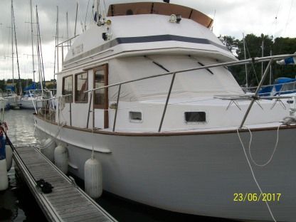 Location Bateau à moteur Grand Banks Trawler Clipper 31 Le Robert