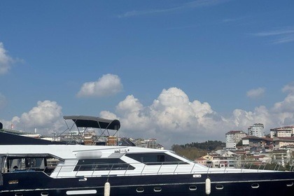 Hire Motor yacht Costom made 2000 İstanbul