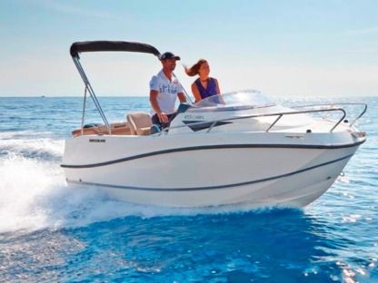 Czarter Łódź motorowa Quicksilver 455 Cabin Marsylia