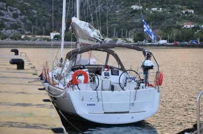 Charter Sailboat Jeanneau Sun Odyssey 37.9 Athens