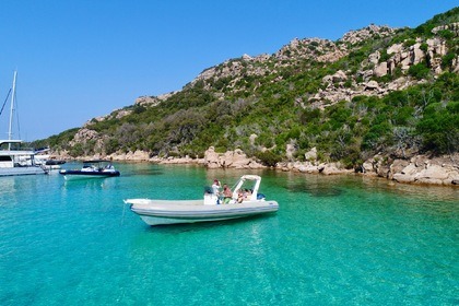 Location Semi-rigide Capelli Capelli Tempest 750 Porto-Vecchio