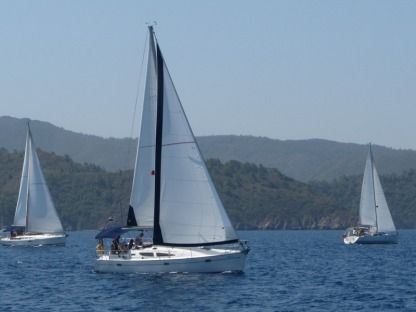 Location Voilier Jeanneau Sun Odyssey 35-2 Cabin Fethiye