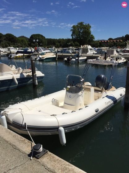 Rental RIB Capelli 650 La Londe-les-Maures
