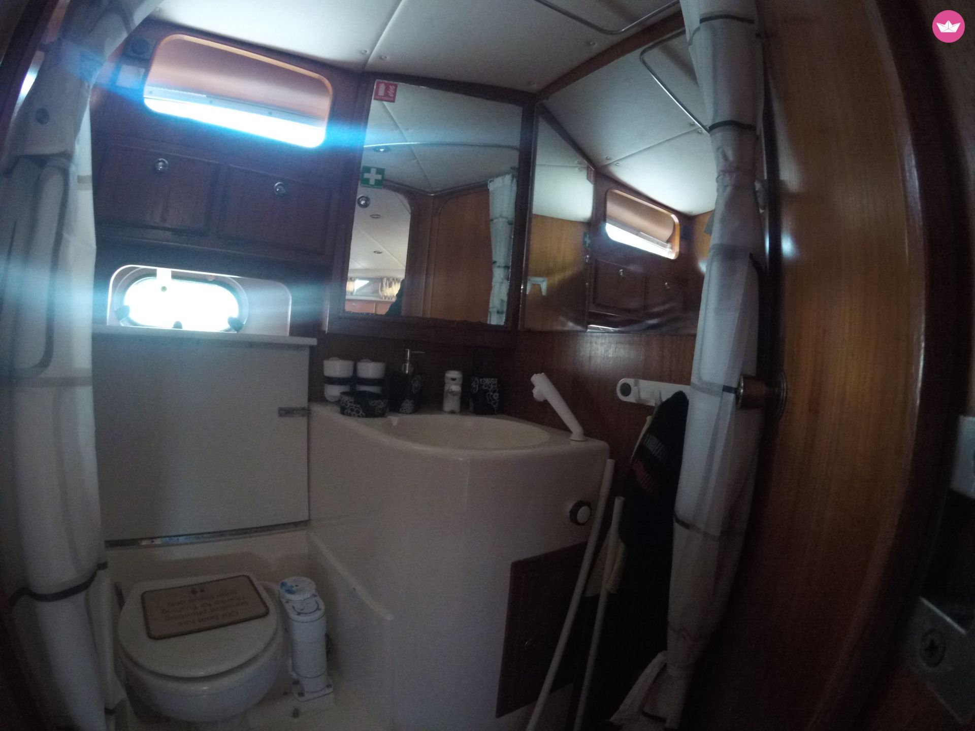 Draco Zircon 3400 w St. Julian’s  