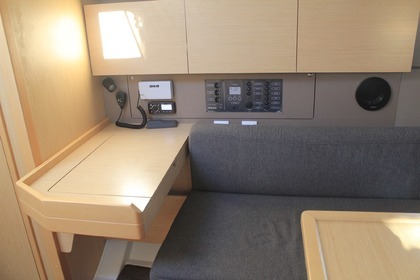 Oceanis 38.1 - FREEDOM