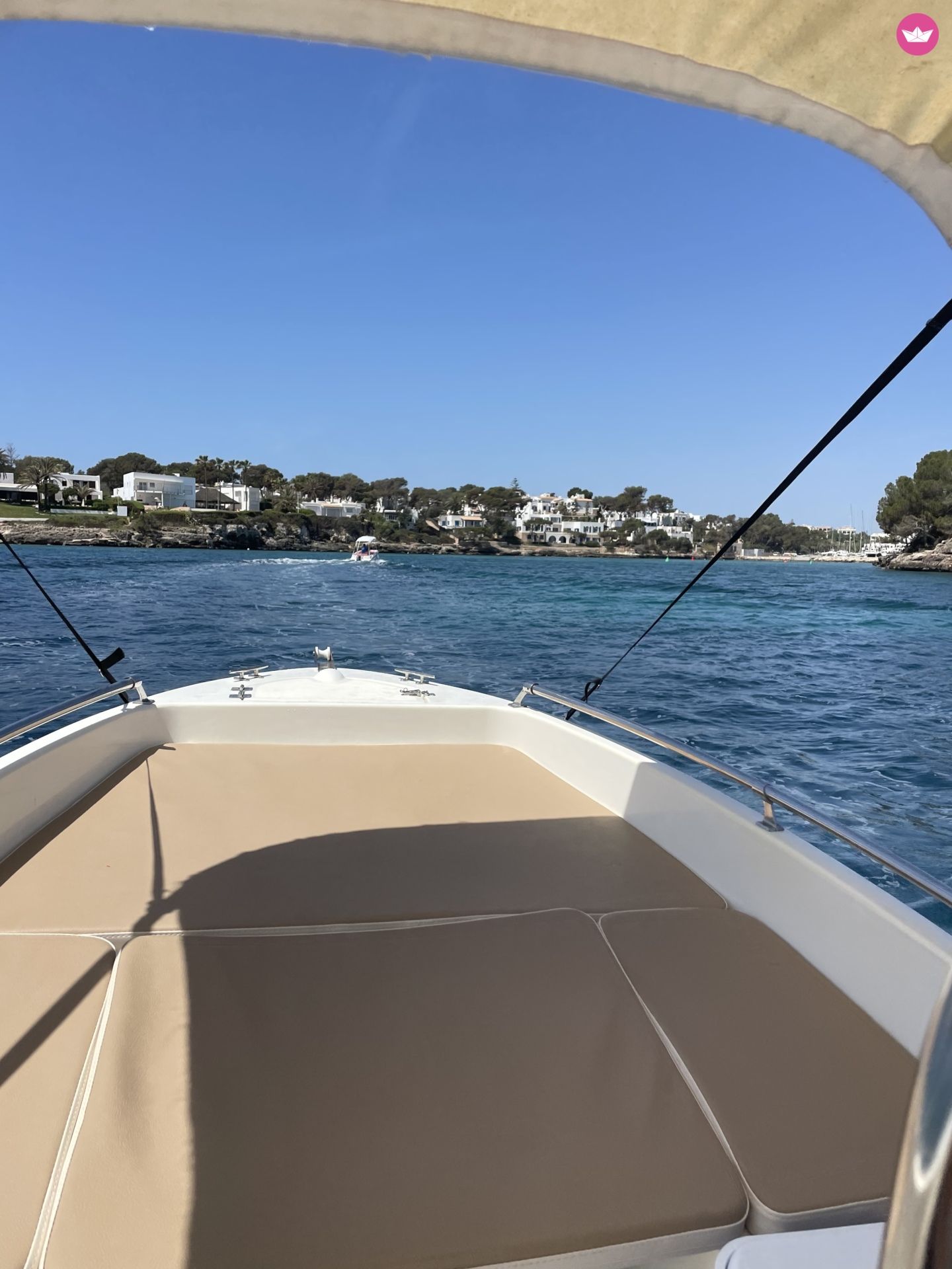 Bateau à moteur Karel ( Sin Licencia ) 6