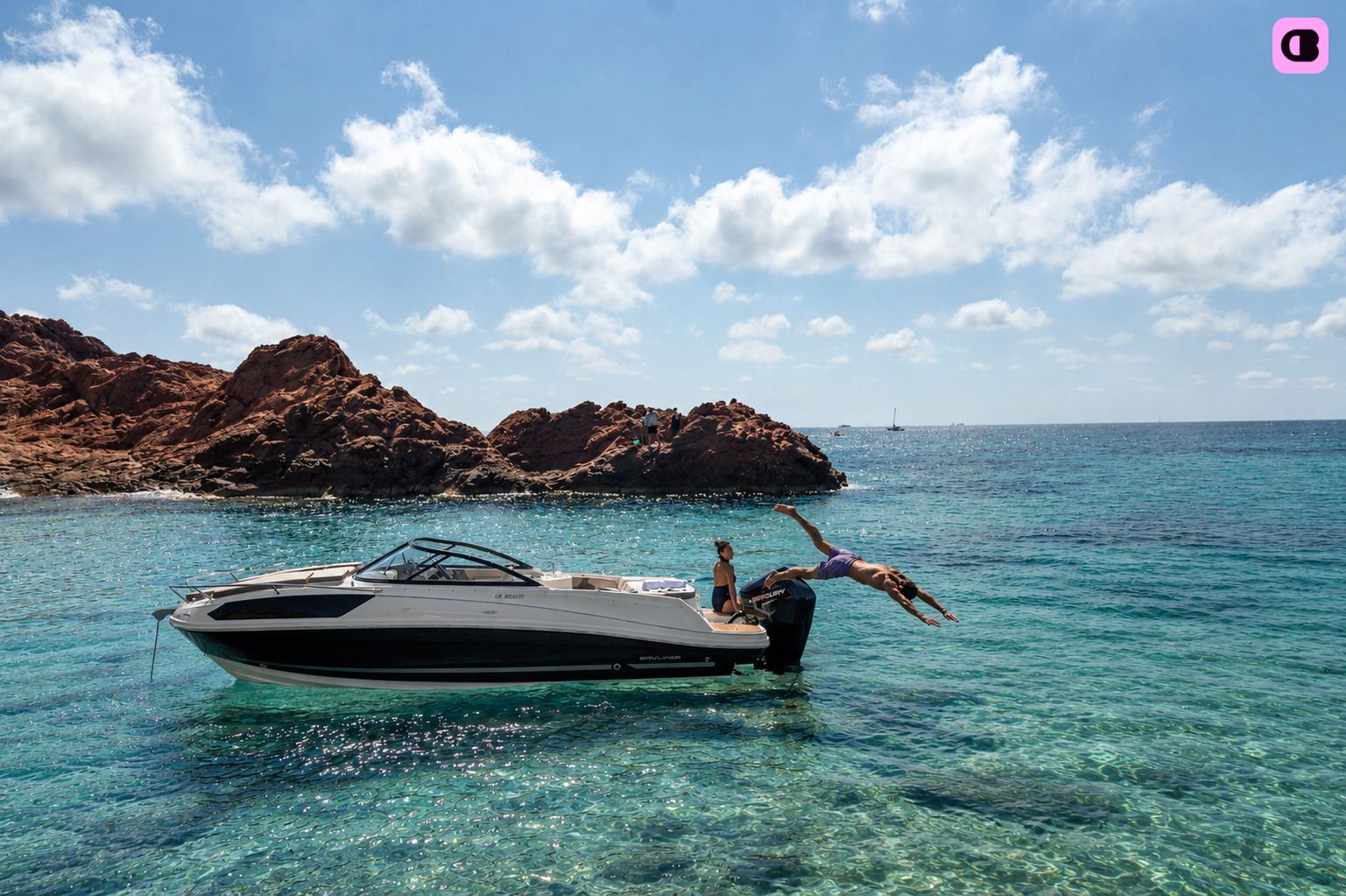 Bateau à moteur Bayliner Vr6 225cv 3