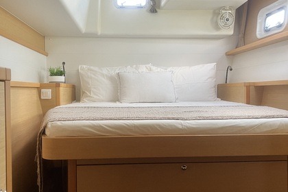 Power Catamaran All Inclusive Fully Crewed Private Charters - Lagoon 450 S