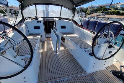 Noleggio Barca a vela Jeanneau Sun Odyssey 380 Golfo Aranci