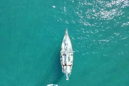 ALQUILER DIARIO - DAY CHARTER Velero exclusivo de 11 metros - ENDURANCE 35 en GARRAF-SITGES