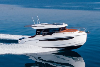 Charter Motorboat Adventure Kavi 9 Split