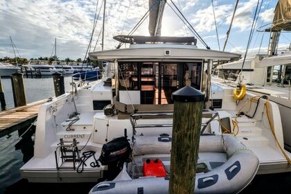 Verhuur Catamaran Catana Group Bali 4.4 - 4 + 2 cab. Nassau