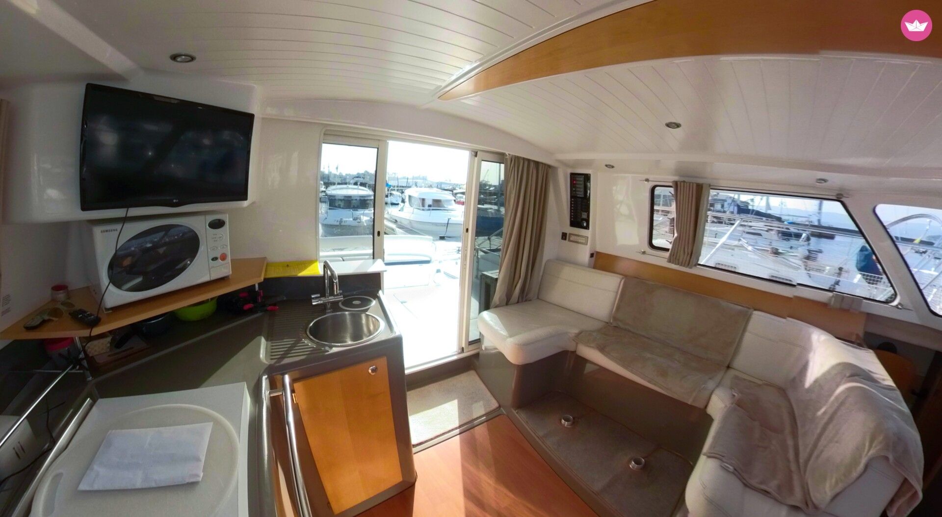 Catamaran Fountaine Pajot Highland 35 10.7m 3