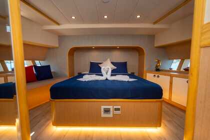 2024 model luxury motor yacht trawler with a capacity of 6 people